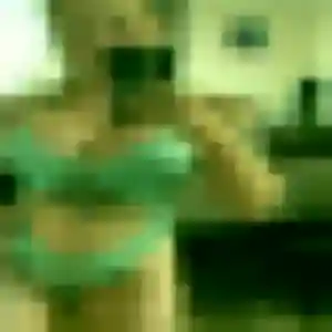 Sexy Maeva, 23 ans à Les Avirons - découvrir son profil