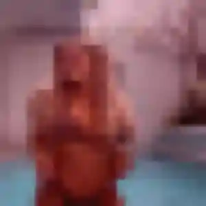 Photo privée de Hilary, 33 ans à Les Essarts-le-Roi - plan discret