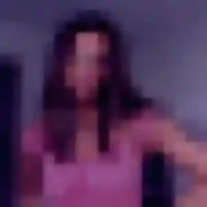 Belle Romina, 19 ans à Les Hauts-d'Anjou - voir sa photo