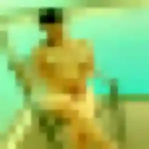 Découvre Khadija, 20 ans à Lesquin gratuitement