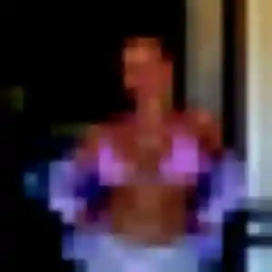 Contacte Iris, 27 ans à Lodève en privé