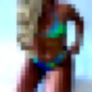 Charmante Melodie, 19 ans à Loire-Authion - la contacter