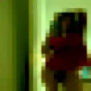 Rejoins Flore, 20 ans à Loon-Plage en privé