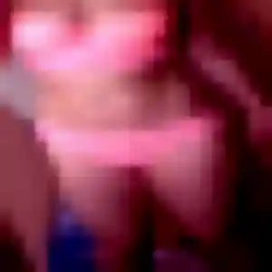Clara, 21 ans, en ligne à Lucciana pour une rencontre coquine