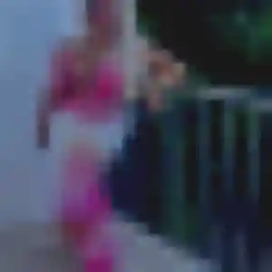 Charmante Ulrike, 34 ans à Mana - la contacter