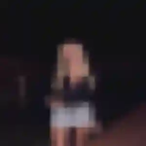 Photo de Gabrielle à Mandelieu-la-Napoule (25 ans) - rencontre plan cul anonyme