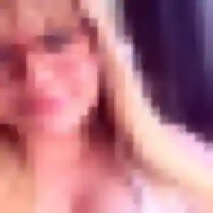 Photo sexy de Odile, 23 ans à Mazé-Milon - plan discret