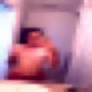 Naomi, 43 ans, en ligne à Melesse pour une rencontre coquine