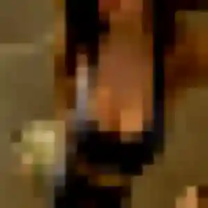 Noemie, 42 ans, connectée à Melesse pour un rencontre plan cul