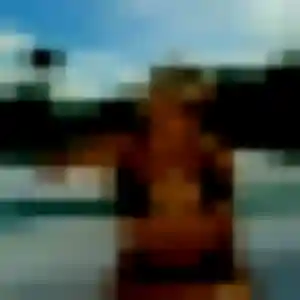 Honorine, 19 ans, veut un rencontre plan cul à Merville