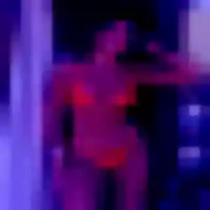 Augustine, fille de 19 ans veut rencontre plan cul à Mesnils-sur-Iton