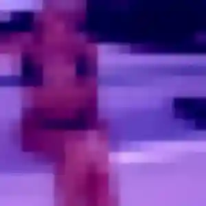 Sexy Corinne, 37 ans à Meyzieu - découvrir son profil