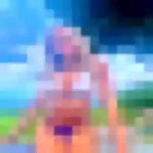 Kenza, fille de 21 ans propose rencontre plan cul à Mèze