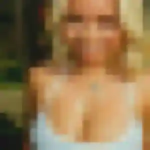 Sibylle, 20 ans, en ligne à Migné-Auxances pour une rencontre coquine