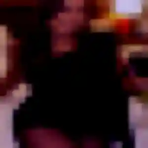 Charmante Rosalie, 25 ans à Mordelles - la contacter