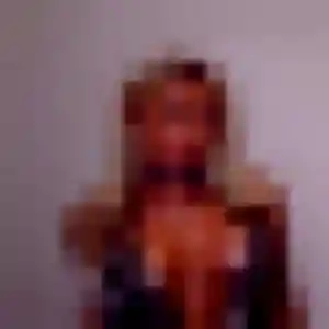 Charmante Florence, 29 ans à Moret-Loing-et-Orvanne - voir sa photo