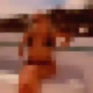 rencontre plan cul à Neuville-en-Ferrain : photo de Lily, 38 ans - accès libre