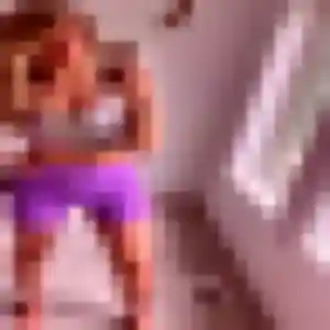 Bertrane, femme de 20 ans propose rencontre plan cul à Petite-Île