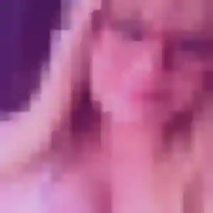 Contacte Raphaelle, 27 ans à Poissy gratuitement