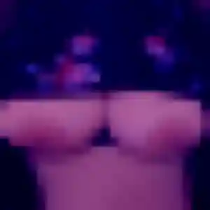 Découvre Melodie, 23 ans à Quimper gratuitement