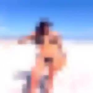 Geneve, 19 ans, connectée à Rambervillers pour une rencontre coquine