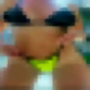 Soraya (27 ans) à Reyrieux propose un rencontre plan cul rapidement