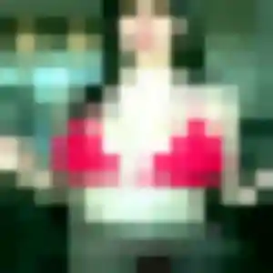 Elena, 19 ans, cherche un rencontre plan cul à Roanne