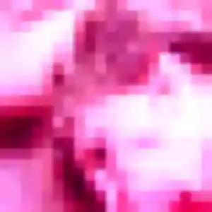 Rejoins Salima, 23 ans à Roissy-en-Brie en t'inscrivant