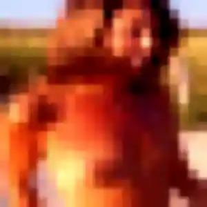 Charmante Karima, 23 ans à Romagnat - la contacter