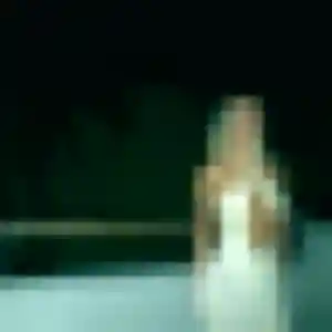 Karima, 24 ans, connectée à Roquefort-la-Bédoule pour une rencontre coquine