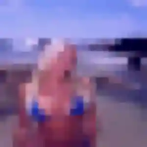 Irene (20 ans) à Saint-Cyr-sur-Loire attend un rencontre plan cul ce soir