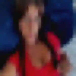 Yvette, 38 ans, connectée à Saint-Étienne-de-Montluc pour une rencontre coquine