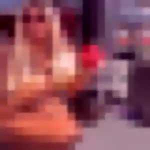 Charmante Salima, 21 ans à Saint-Galmier - voir sa photo