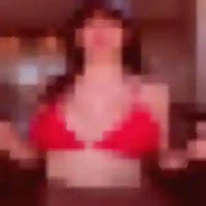 Lisette (29 ans) à Saint-Genest-Lerpt attend une rencontre aujourd'hui