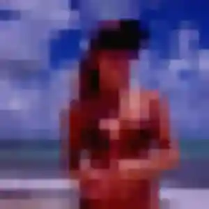 Ornella, 24 ans, connectée à Saint-Louis pour un rencontre plan cul