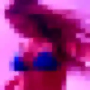 Charmante Colombine, 19 ans à Saint-Paul - voir sa photo