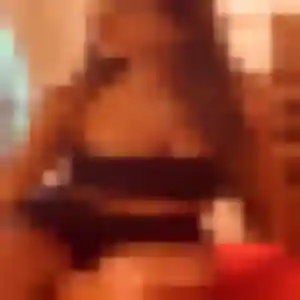 Photo privée de Amel, 45 ans à Saint-Pierre-d'Oléron - rencontre coquine