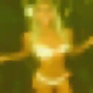 Nathalie, 19 ans, disponible à Saint-Rambert-d'Albon pour une rencontre coquine