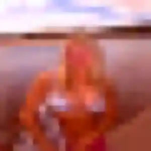 Janine, 42 ans, en ligne à Saint-Saturnin-lès-Avignon pour un rencontre plan cul