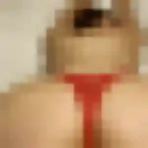 Sexy Lucienne, 25 ans à Sainte-Marie - voir sa photo