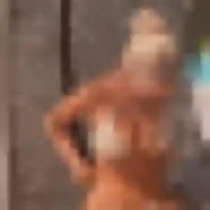 Diane (19 ans) à Salles cherche une rencontre maintenant
