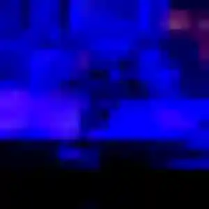 Melodie (20 ans) à Sceaux attend une rencontre ce soir