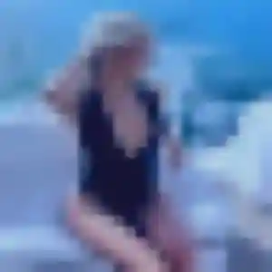 Coralie, 26 ans, connectée à Schweighouse-sur-Moder pour un rencontre plan cul
