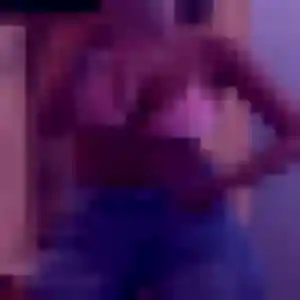 Myriam, 21 ans, en ligne à Sciez pour une rencontre coquine
