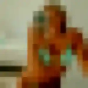 Siham, 21 ans, connectée à Séné pour un rencontre plan cul