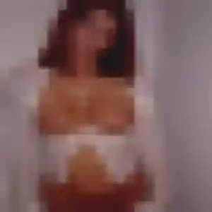 Sabrina, femme de 31 ans veut rencontre plan cul à Sens