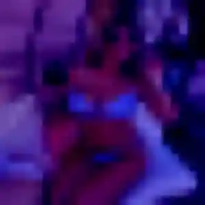 rencontre plan cul à Thizy-les-Bourgs : profil de Urielle, 28 ans - sans engagement