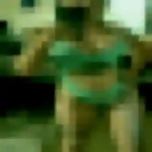 Marie-Helene, 22 ans, connectée à Tonnay-Charente pour un rencontre plan cul