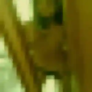 Découvre Kenza, 20 ans à Toulon gratuitement