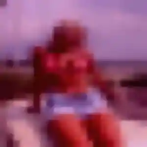 Découvre Nelly, 31 ans à Trégueux gratuitement